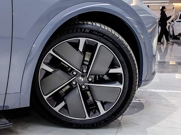 Photo 9 - LiXiang L7