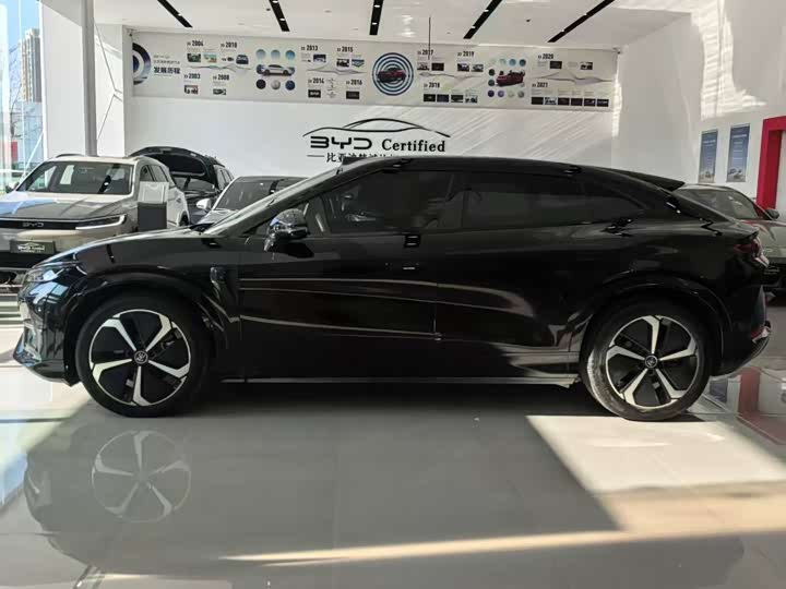 Фото 8 - BYD Seal