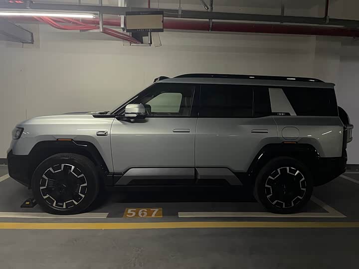 Фото 3 - BYD FangChengBao Leopard 8