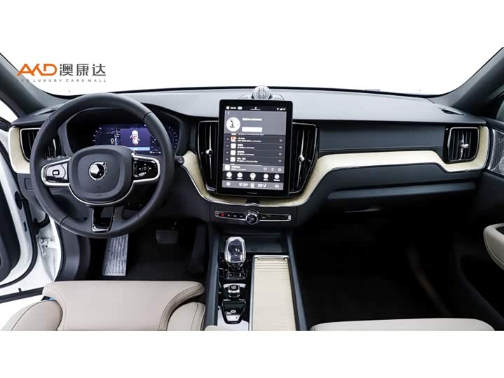 Фото 5 - Volvo XC60