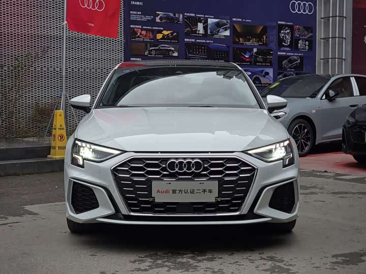 Фото 2 - Audi A3