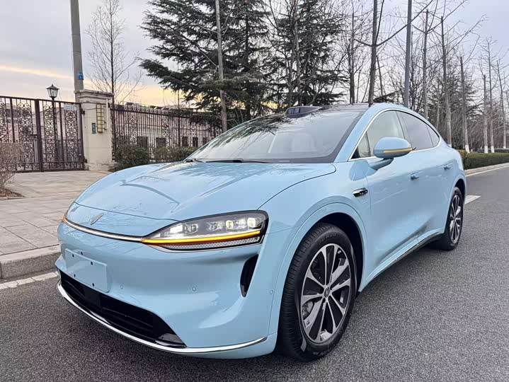 Фото 1 - Luxeed R7