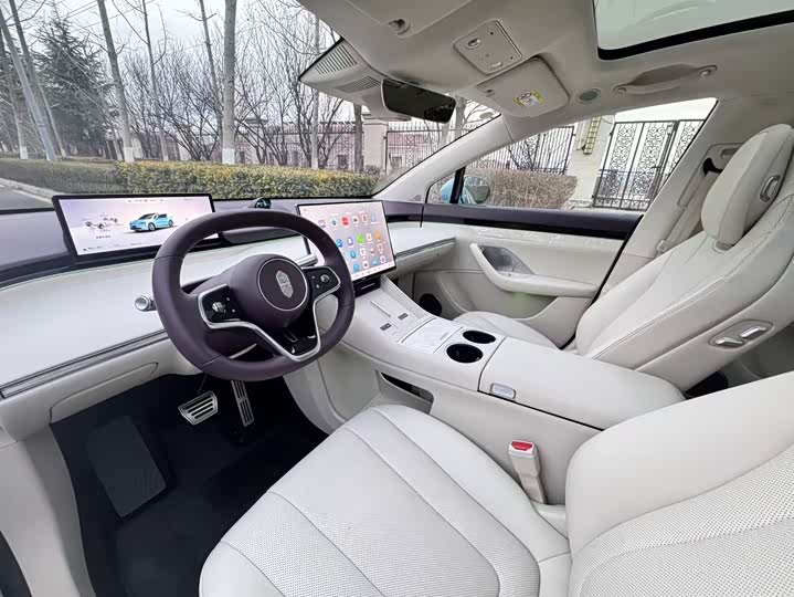 Фото 9 - Luxeed R7