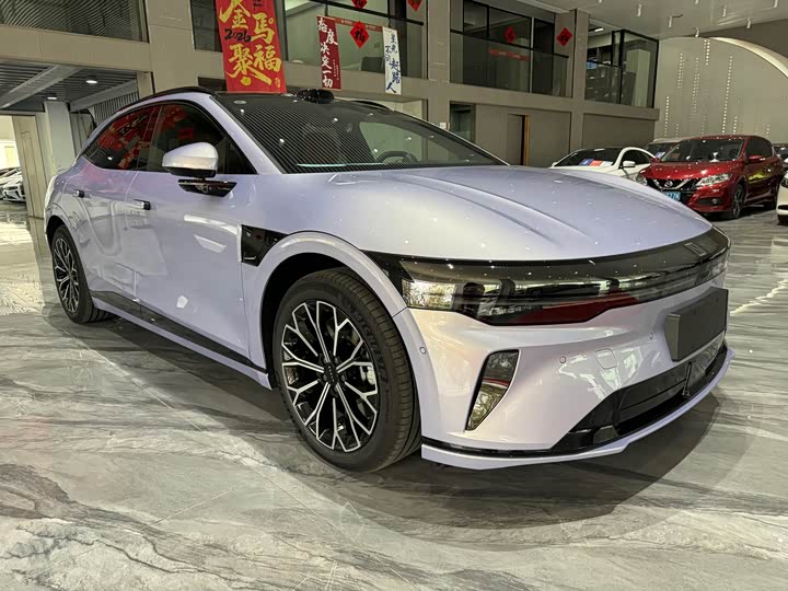 Фото 4 - Zeekr 007 GT