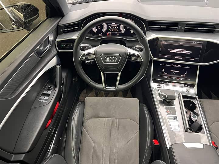 Фото 8 - Audi A6L Hybrid