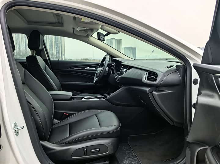 Фото 6 - Buick Regal