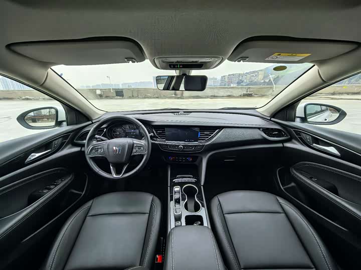 Фото 8 - Buick Regal