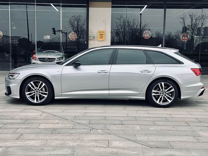 Фото 3 - Audi A6