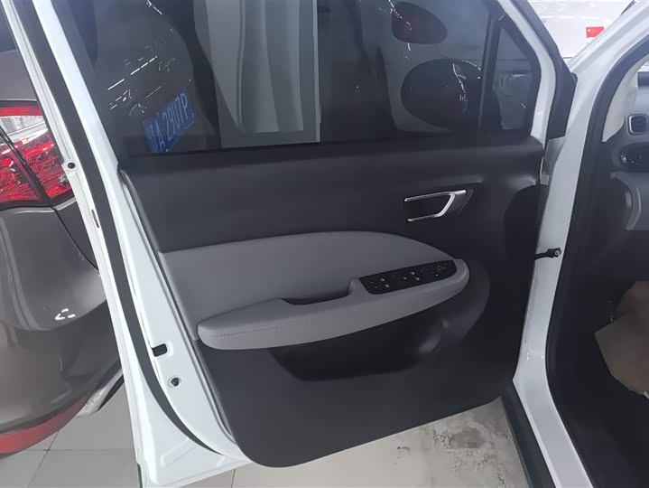 Фото 7 - Leapmotor T03