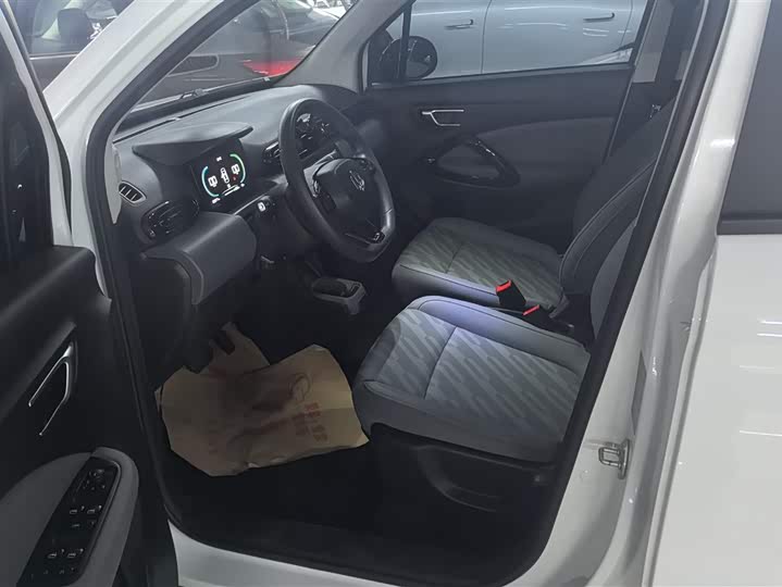 Фото 9 - Leapmotor T03