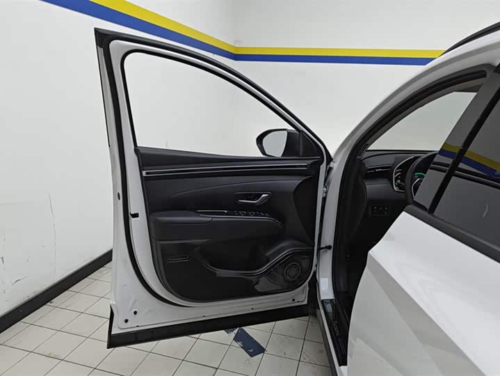 Фото 7 - Hyundai Tucson L