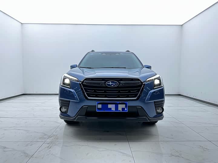 Фото 2 - Subaru Forester