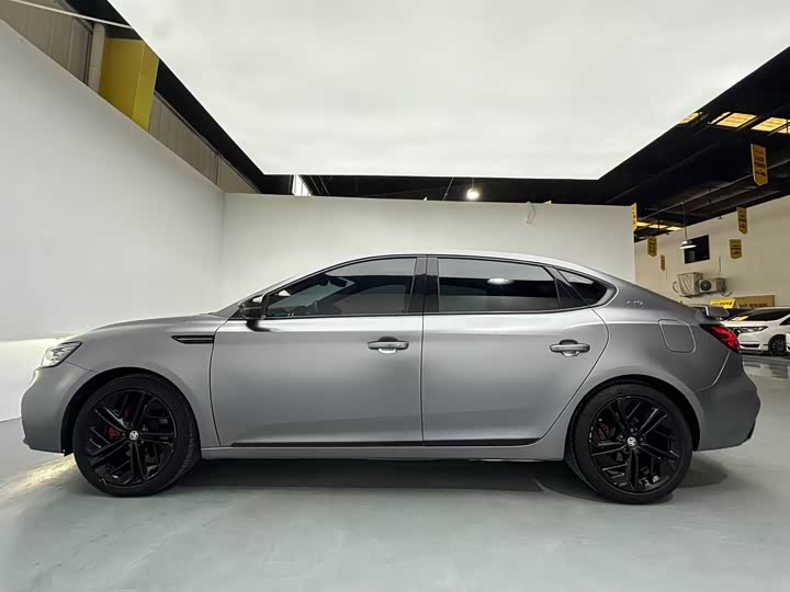 Фото 3 - MG Motor 6