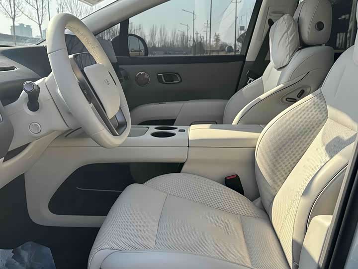 Фото 5 - LiXiang i8