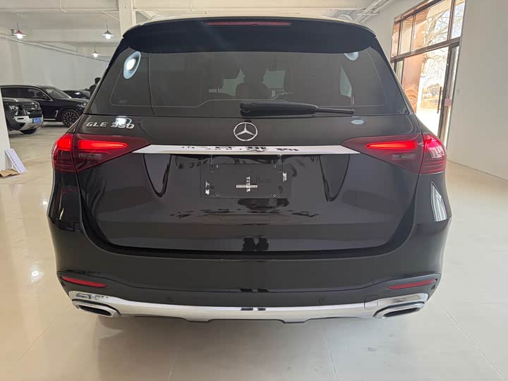 Фото 4 - Mercedes-Benz GLE-Class