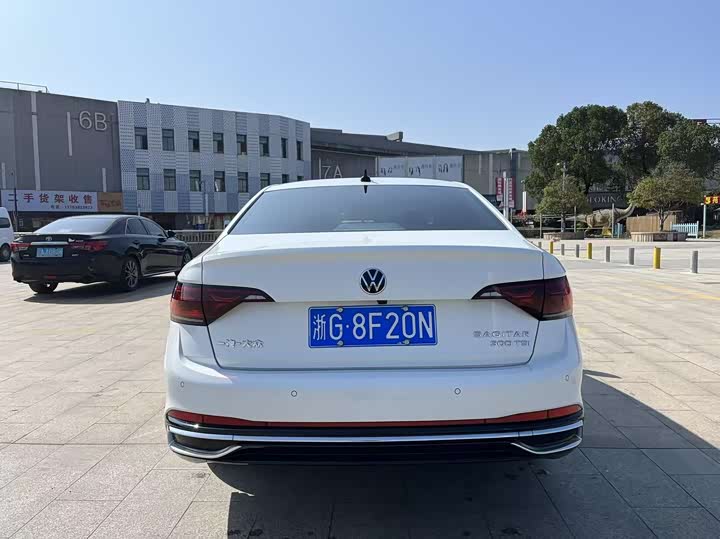 Фото 5 - Volkswagen Sagitar L