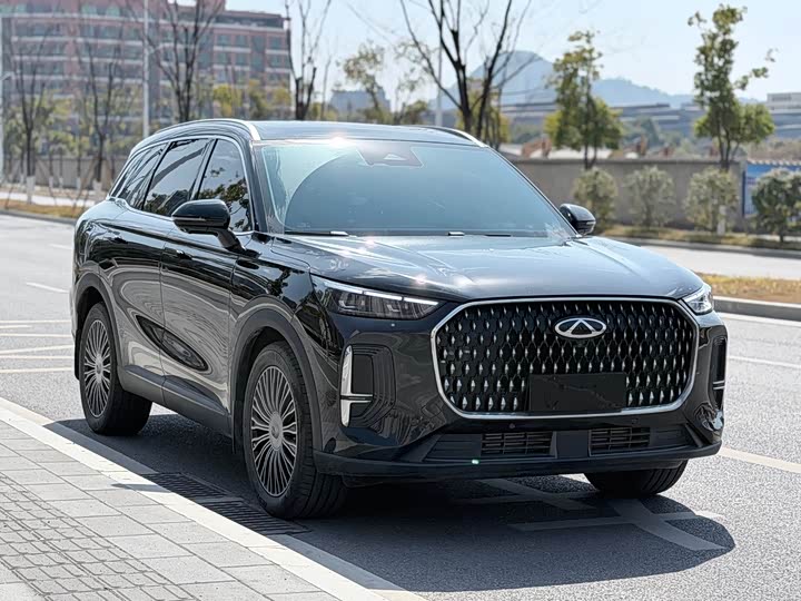 Фото 3 - Chery Tiggo 8L