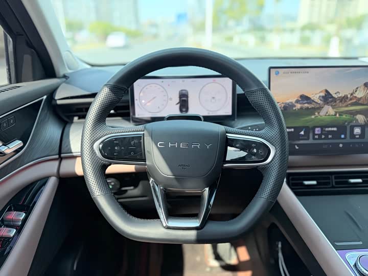 Фото 5 - Chery Tiggo 8L