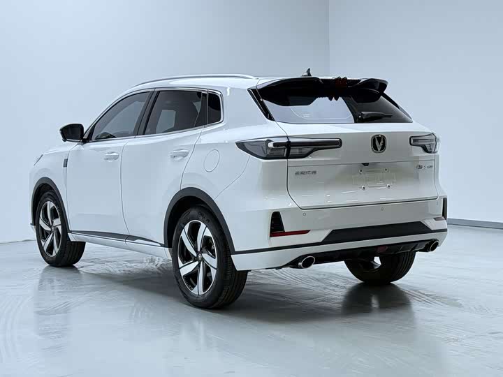 Фото 8 - Changan CS55 Plus