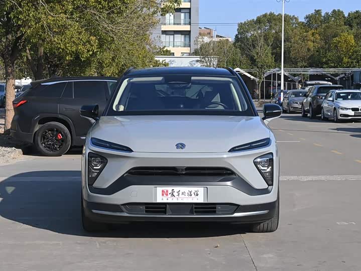 Фото 2 - Nio ES6