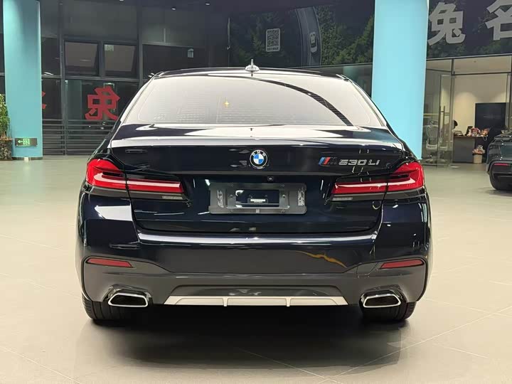 Фото 4 - BMW 5 Series