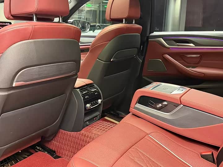 Фото 7 - BMW 5 Series