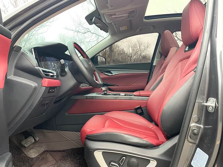 Фото 9 - Changan CS75 Plus