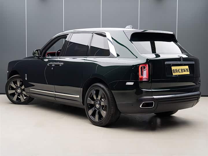 Фото 4 - Rolls-Royce Cullinan
