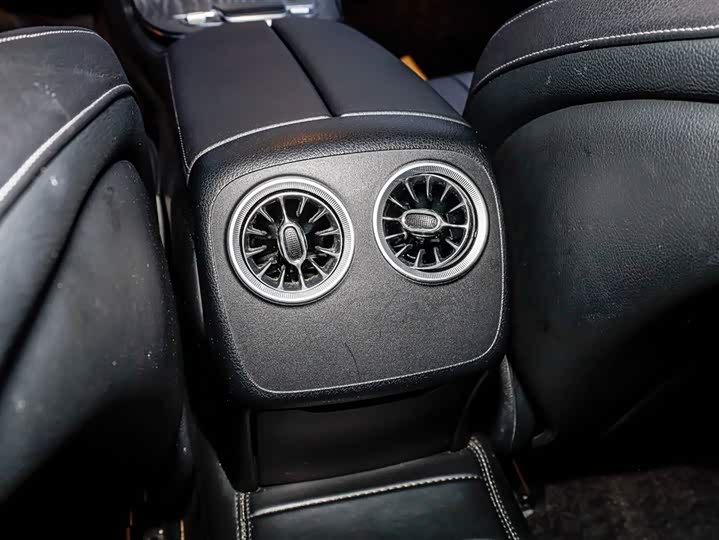 Фото 5 - Mercedes-Benz CLS-Class