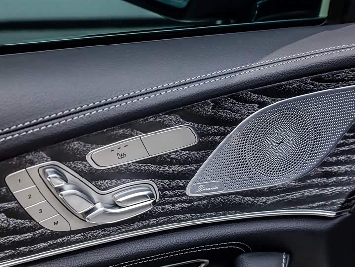 Фото 6 - Mercedes-Benz CLS-Class