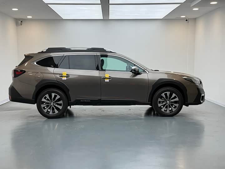 Фото 8 - Subaru Outback