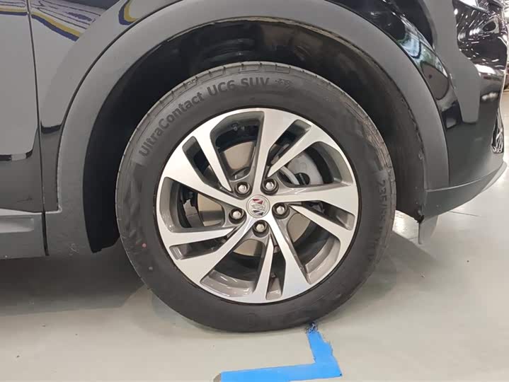 Фото 6 - Buick Envision Plus