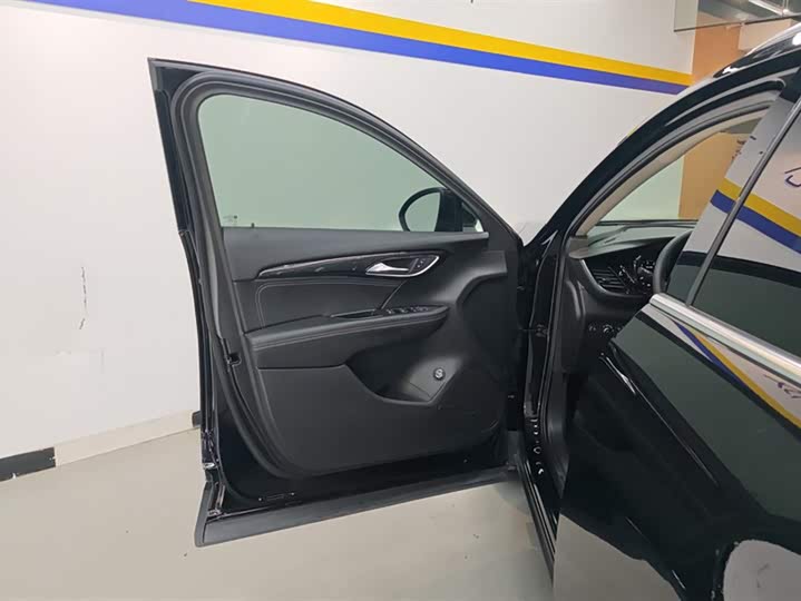 Фото 7 - Buick Envision Plus