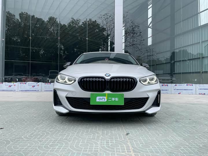 Фото 2 - BMW 1 Series