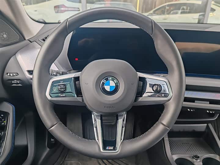 Фото 8 - BMW 2 Series