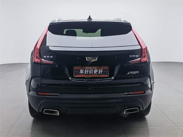 Фото 4 - Cadillac XT4