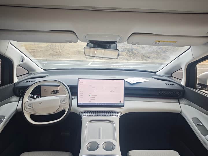 Фото 5 - XPeng X9