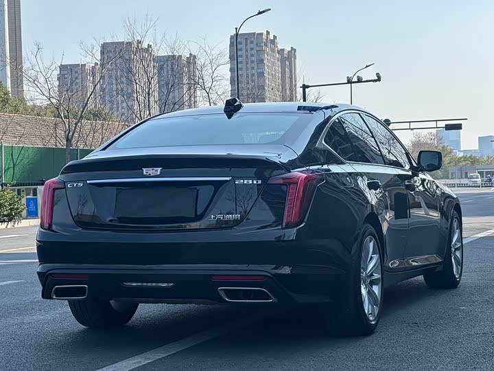 Фото 6 - Cadillac CT5