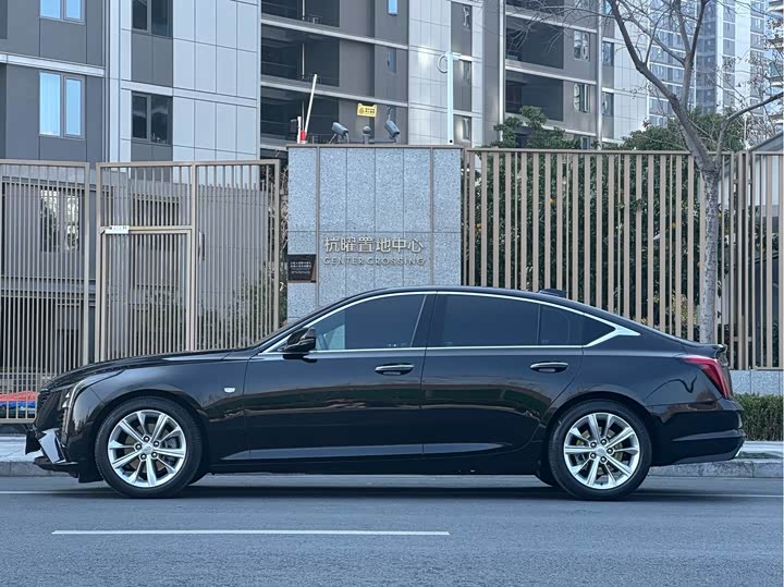 Фото 7 - Cadillac CT5