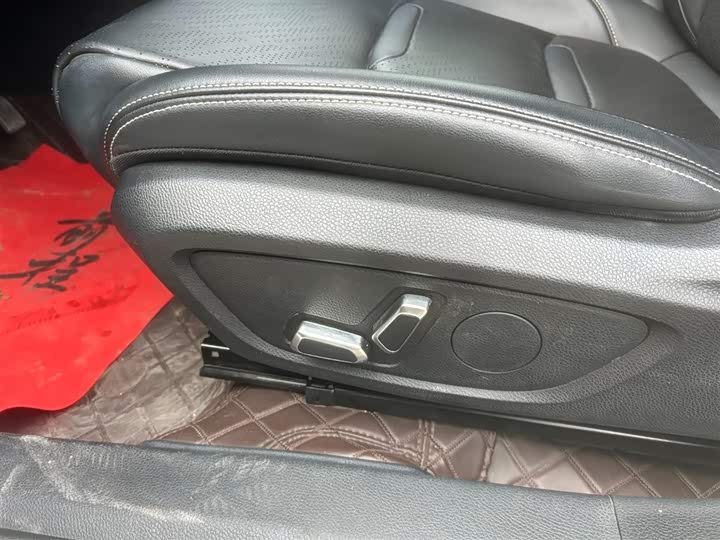 Фото 9 - Geely Preface