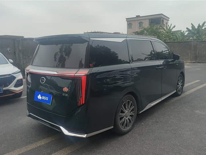 Фото 3 - GAC Trumpchi E9