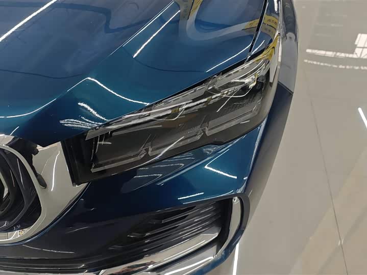 Фото 5 - Geely Monjaro