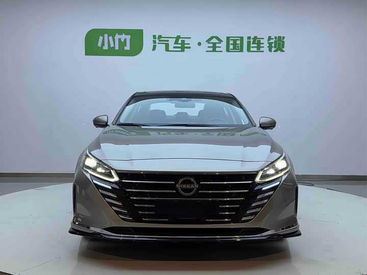 Фото 2 - Nissan Teana