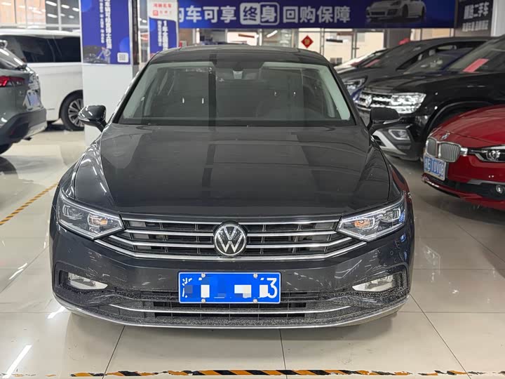 Фото 2 - Volkswagen Magotan