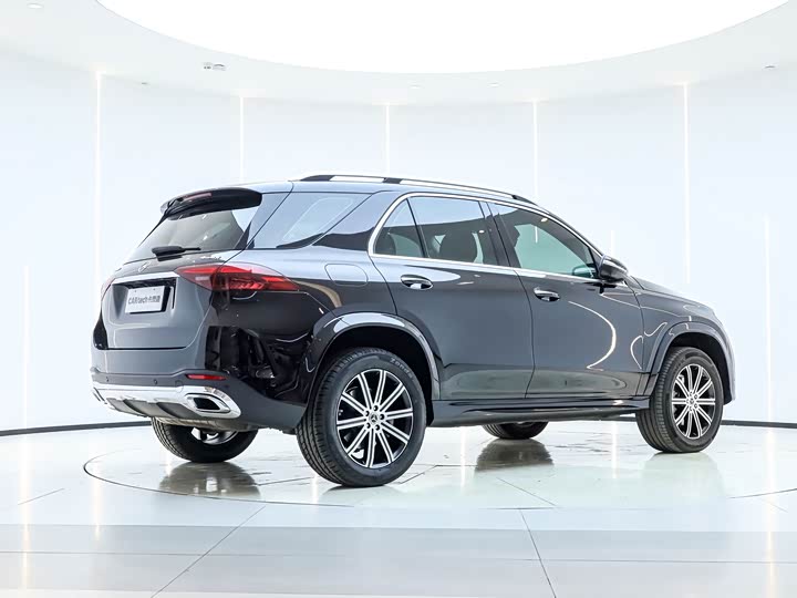 Фото 4 - Mercedes-Benz GLE-Class