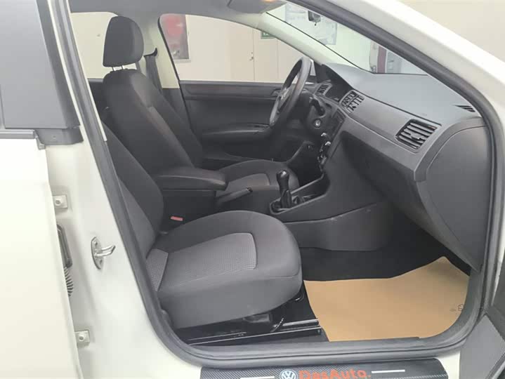 Фото 8 - Volkswagen Santana