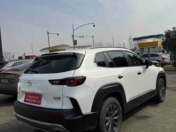 Фото 7 - Mazda CX-50