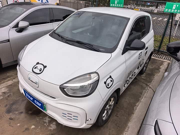 Фото 1 - Roewe Clever