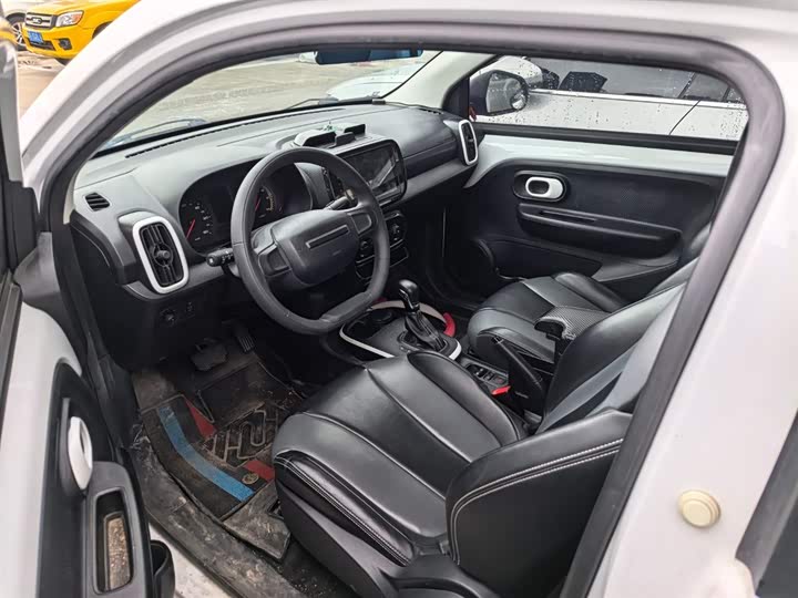 Фото 8 - Roewe Clever