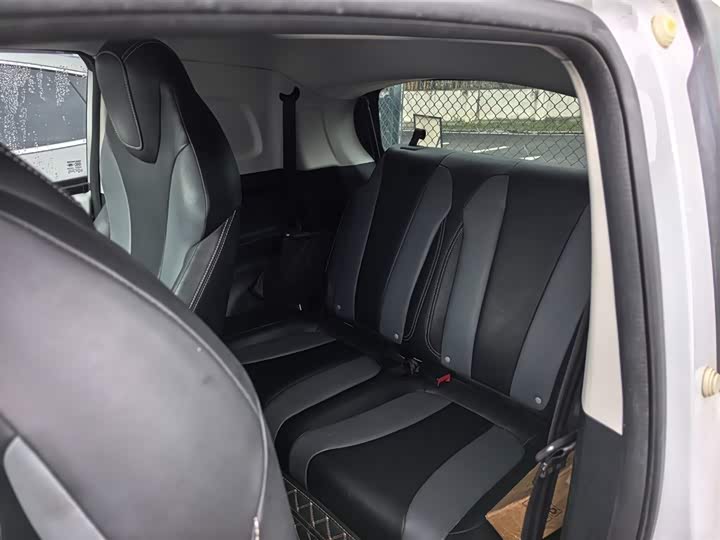 Фото 9 - Roewe Clever